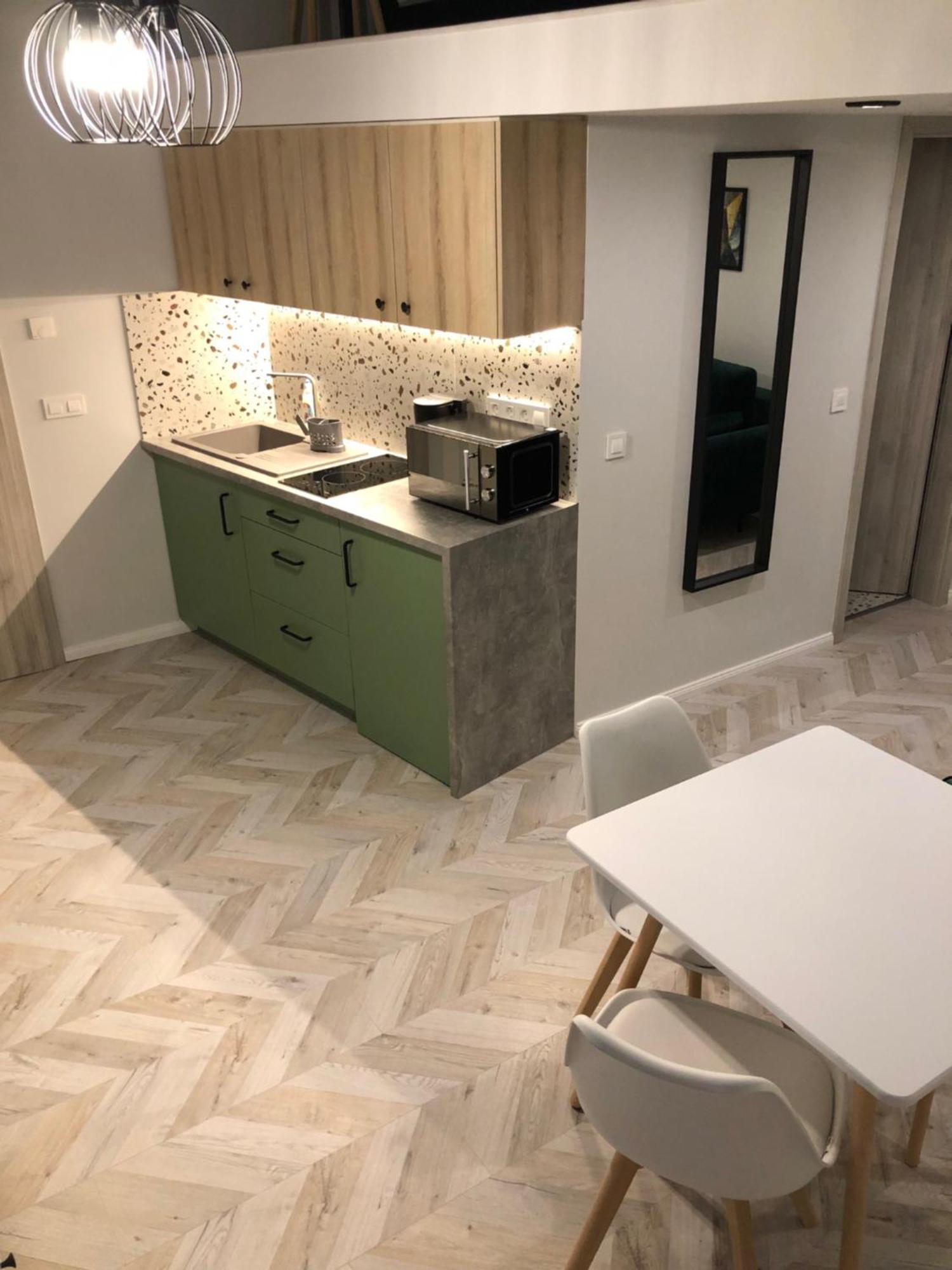 All In Apartman V. بودابست المظهر الخارجي الصورة